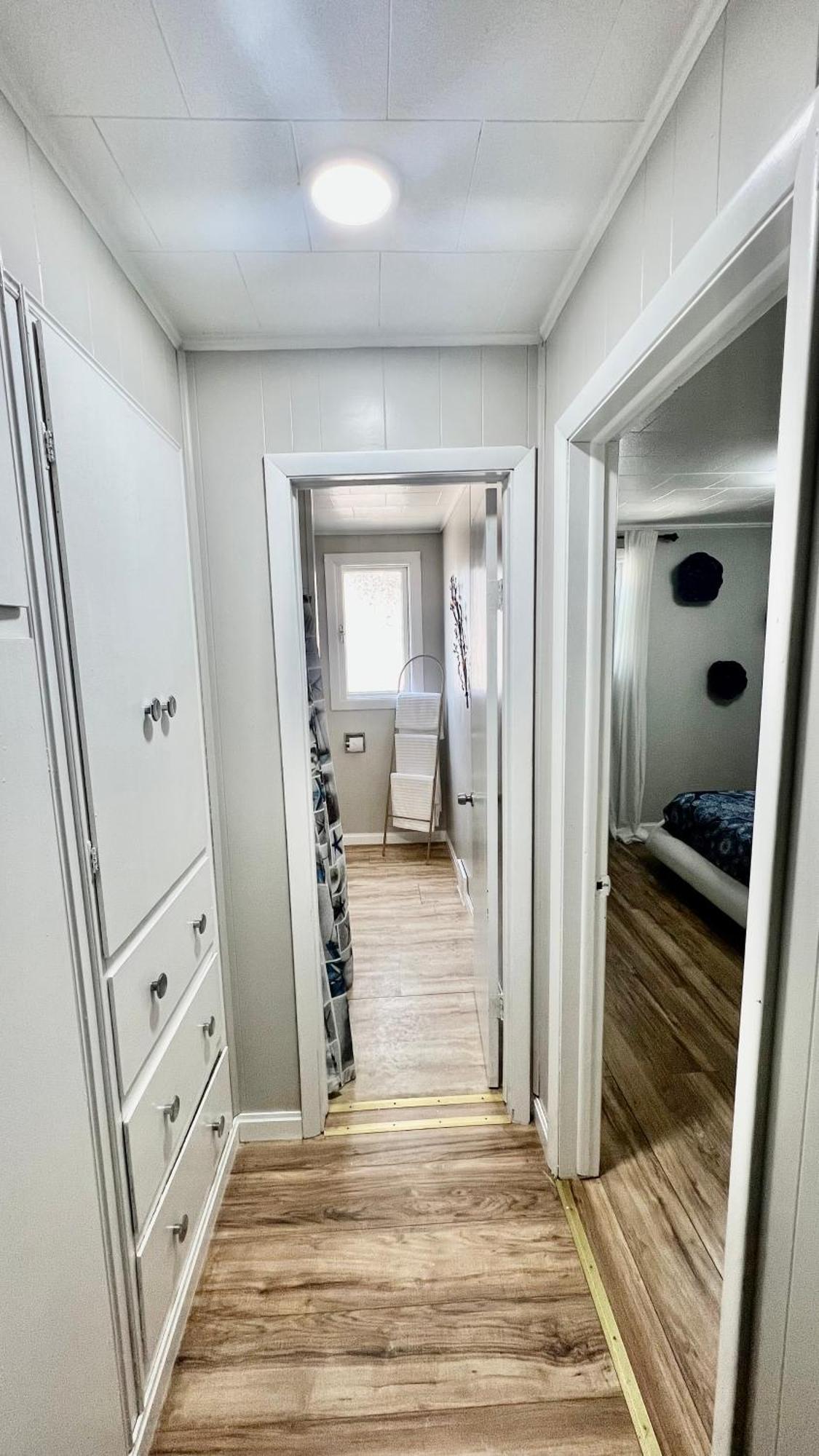 Cozy Buffalo Home-Sleeps 3 Lackawanna エクステリア 写真