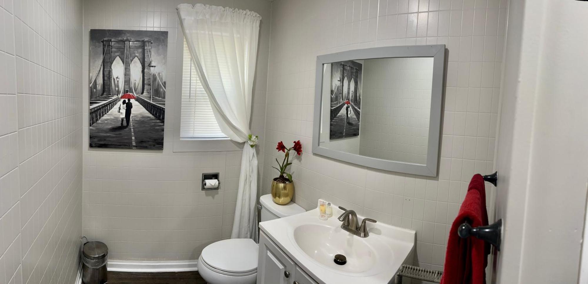 Cozy Buffalo Home-Sleeps 3 Lackawanna エクステリア 写真